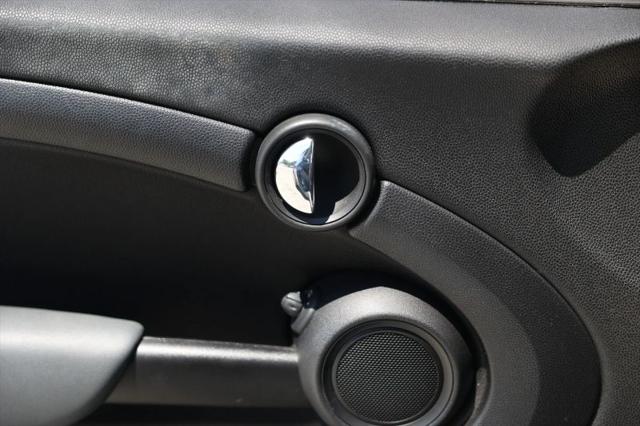 2012 MINI Cooper Cooper