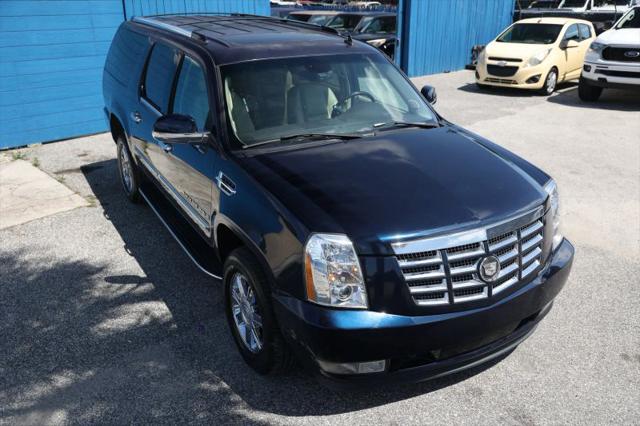 2007 Cadillac Escalade ESV Standard