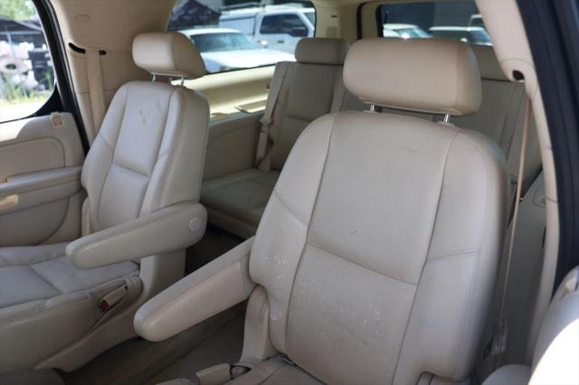 2007 Cadillac Escalade ESV Standard