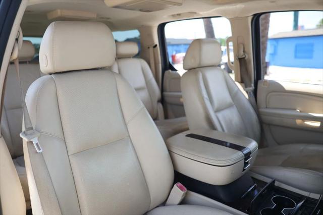 2007 Cadillac Escalade ESV Standard