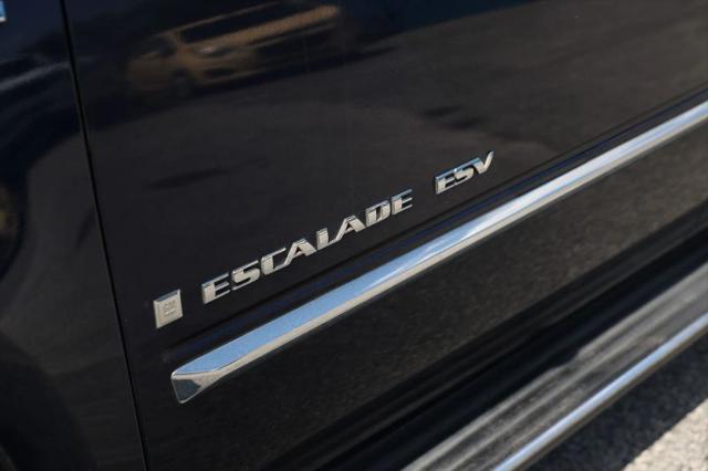 2007 Cadillac Escalade ESV Standard