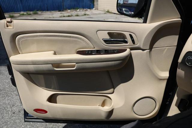 2007 Cadillac Escalade ESV Standard