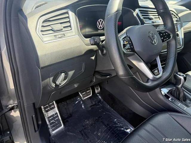 2023 Volkswagen Tiguan 2.0T SE R-Line Black