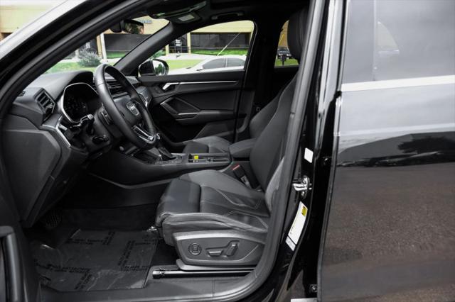 2020 Audi Q3 Premium Plus 45 TFSI S line quattro Tiptronic