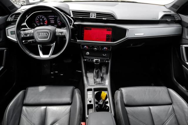 2020 Audi Q3 Premium Plus 45 TFSI S line quattro Tiptronic