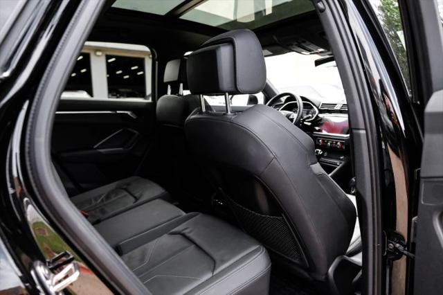 2020 Audi Q3 Premium Plus 45 TFSI S line quattro Tiptronic
