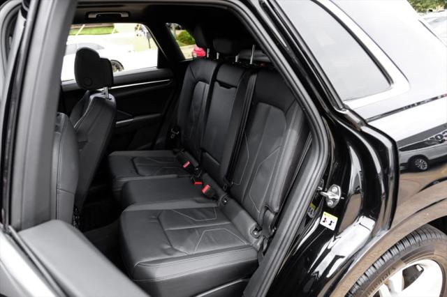 2020 Audi Q3 Premium Plus 45 TFSI S line quattro Tiptronic