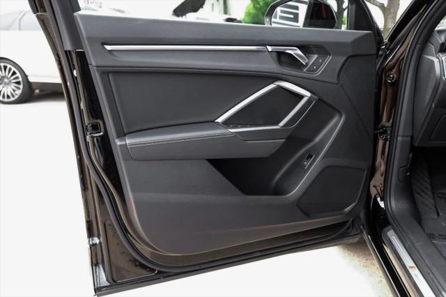 2020 Audi Q3 Premium Plus 45 TFSI S line quattro Tiptronic