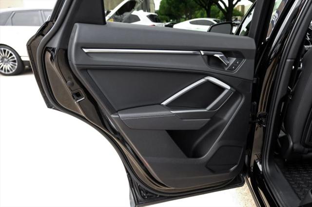 2020 Audi Q3 Premium Plus 45 TFSI S line quattro Tiptronic