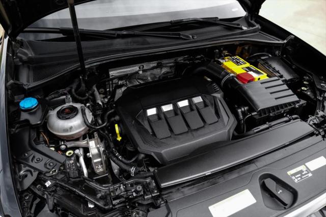 2020 Audi Q3 Premium Plus 45 TFSI S line quattro Tiptronic