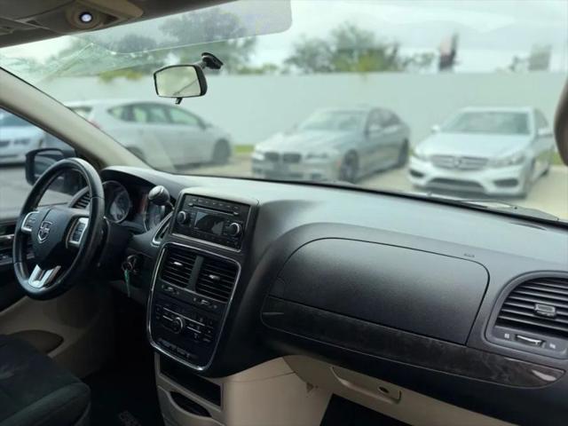 2012 Dodge Grand Caravan Crew