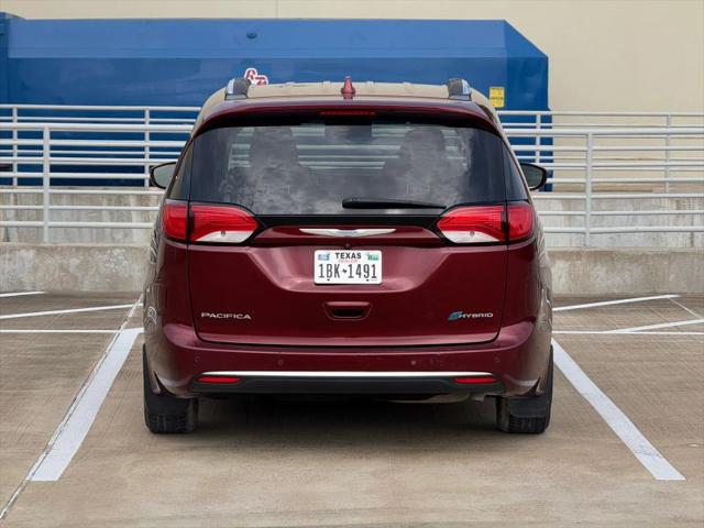2018 Chrysler Pacifica Hybrid Touring L