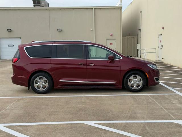 2018 Chrysler Pacifica Hybrid Touring L