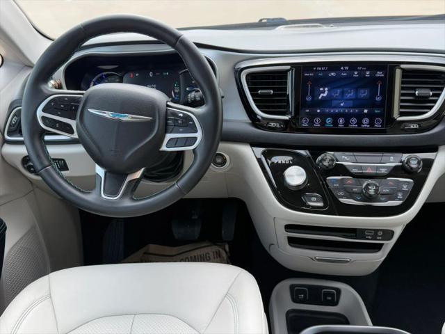 2018 Chrysler Pacifica Hybrid Touring L
