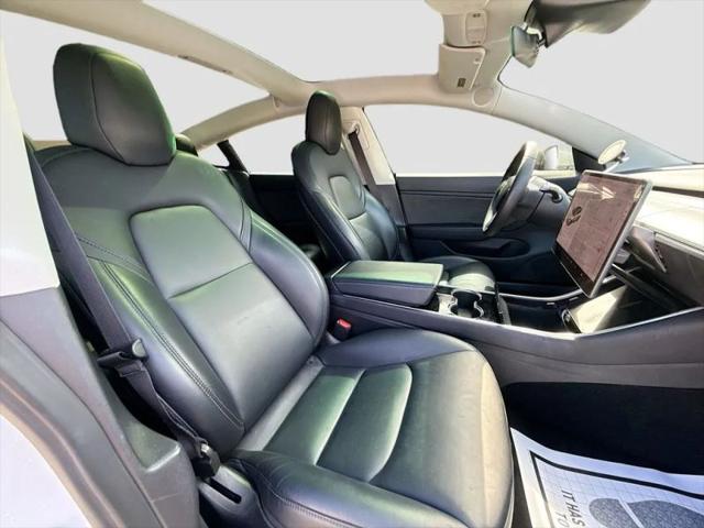 2019 Tesla Model 3 Standard Range Plus