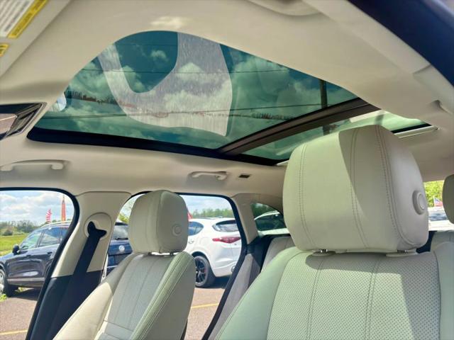2019 Land Rover Range Rover Velar P250 R-Dynamic SE