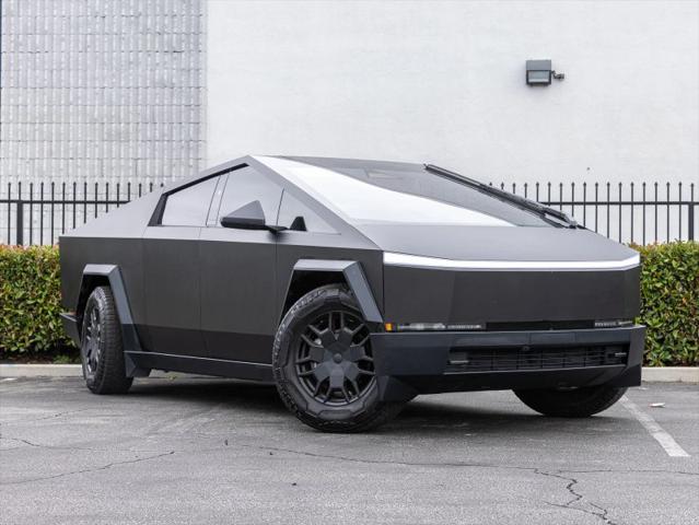 2024 Tesla Cybertruck Cyberbeast