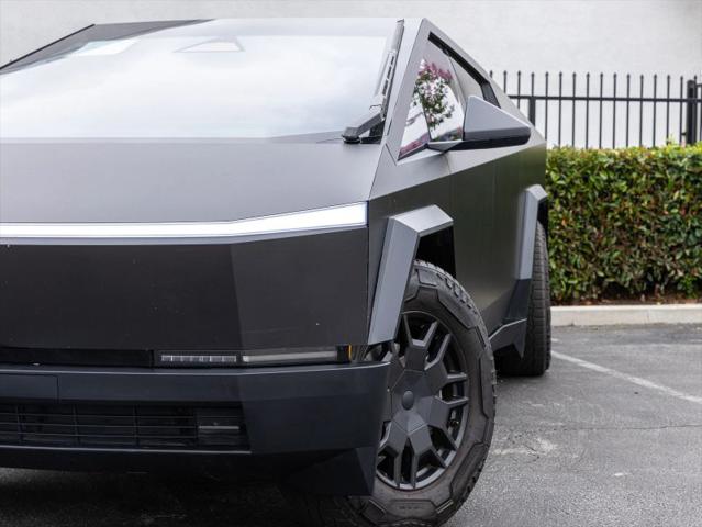 2024 Tesla Cybertruck Cyberbeast