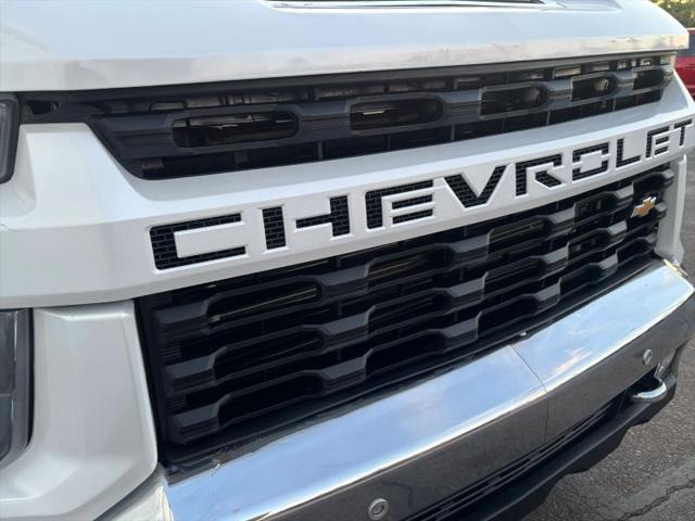 2023 Chevrolet Silverado 2500HD 4WD Crew Cab Standard Bed LT