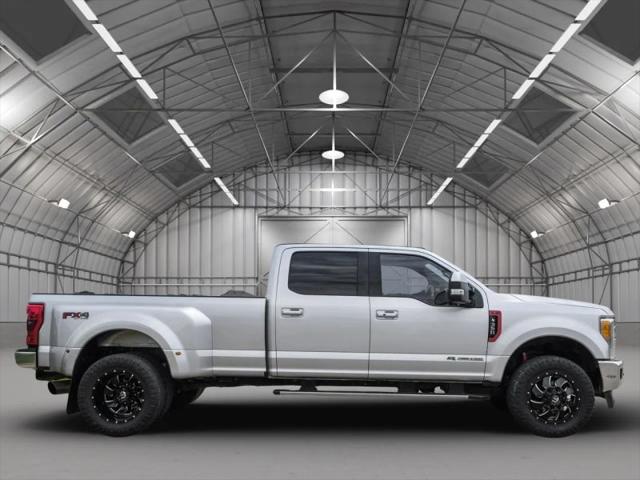 2017 Ford F-350 LARIAT