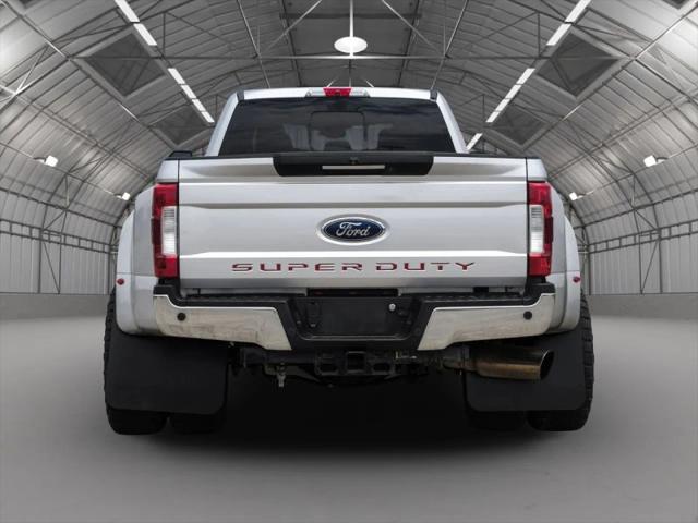 2017 Ford F-350 LARIAT