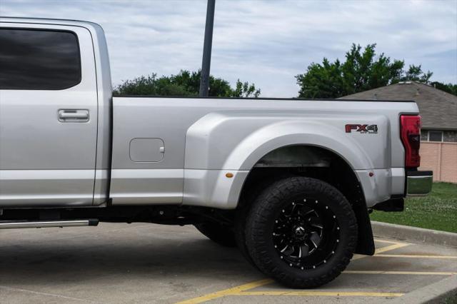 2017 Ford F-350 LARIAT