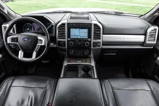 2017 Ford F-350 LARIAT