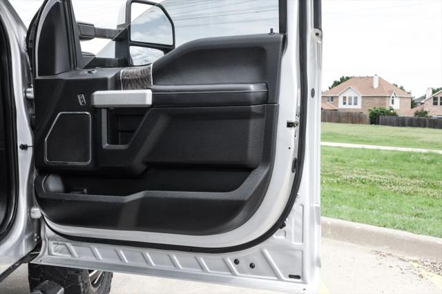 2017 Ford F-350 LARIAT