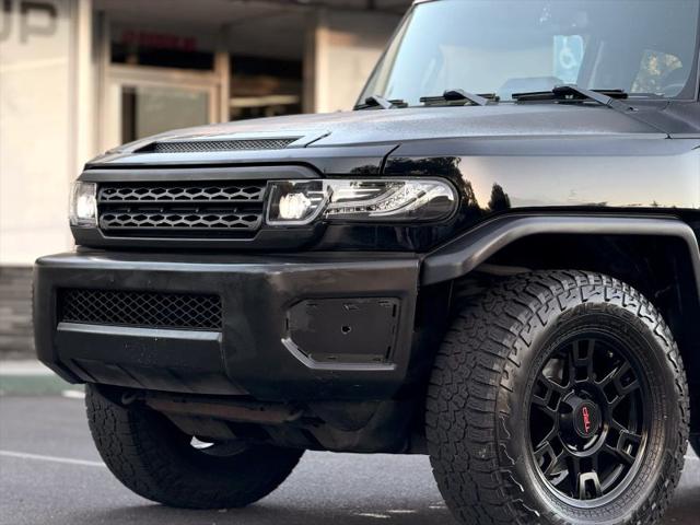 2012 Toyota FJ Cruiser Base