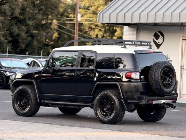 2012 Toyota FJ Cruiser Base