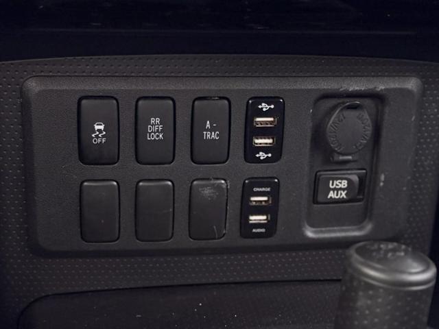 2012 Toyota FJ Cruiser Base