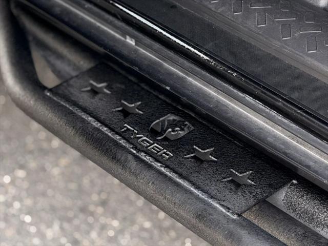 2012 Toyota FJ Cruiser Base