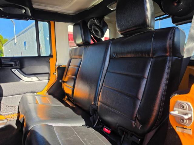 2012 Jeep Wrangler Unlimited Sahara