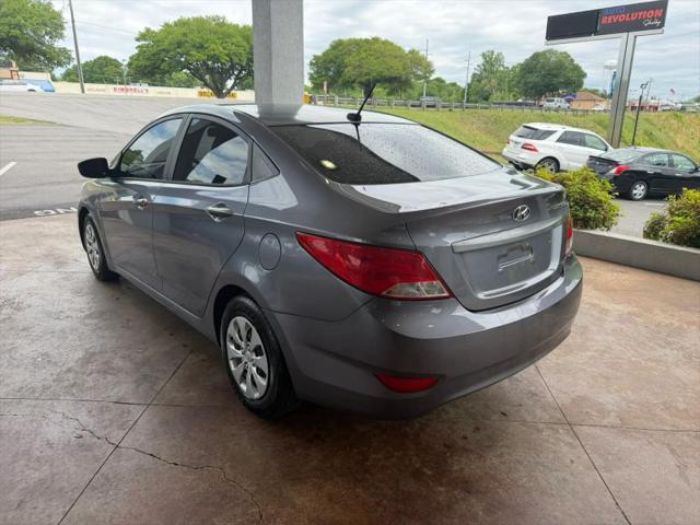 2016 Hyundai Accent SE