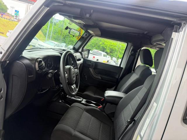 2011 Jeep Wrangler Unlimited Sport