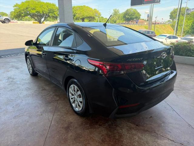 2019 Hyundai Accent SE