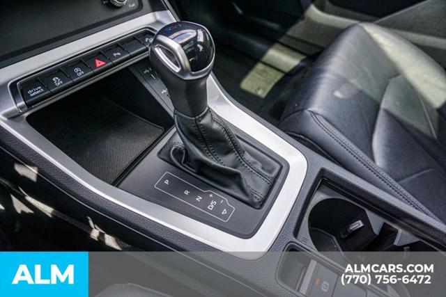 2025 Audi Q3 Premium 45 TFSI S line quattro Tiptronic