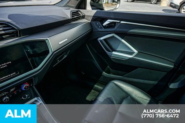2025 Audi Q3 Premium 45 TFSI S line quattro Tiptronic