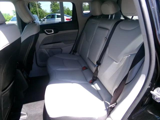 2022 Jeep Compass Latitude FWD