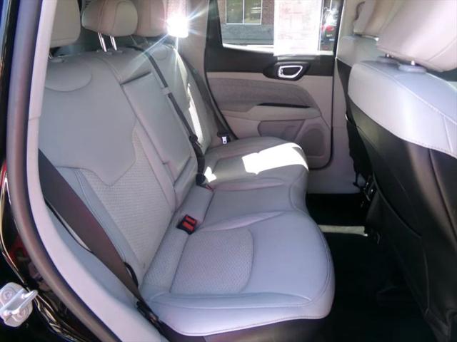 2022 Jeep Compass Latitude FWD