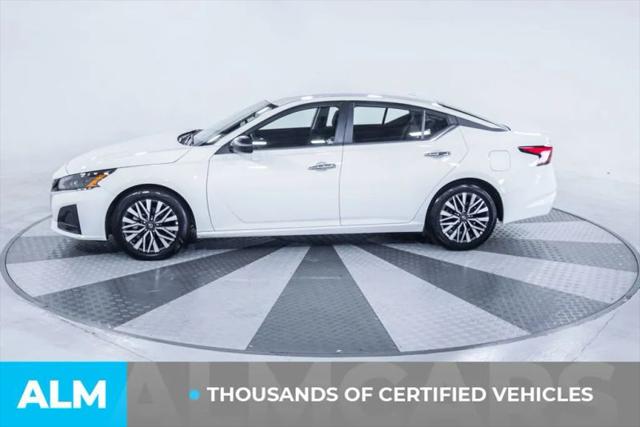 2025 Nissan Altima SV FWD
