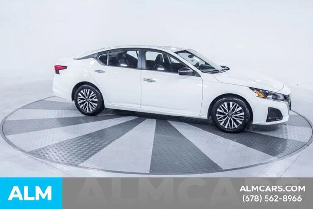2025 Nissan Altima SV FWD