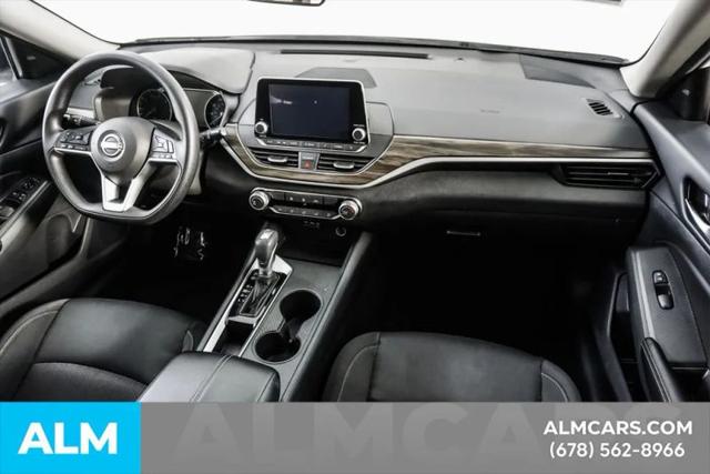 2025 Nissan Altima SV FWD