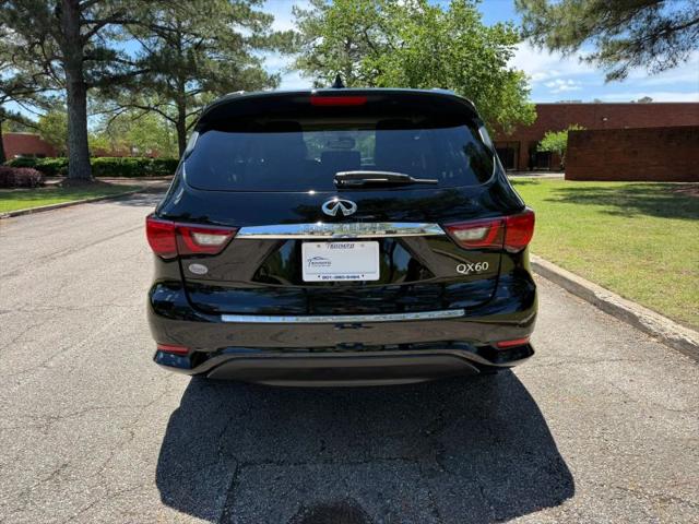 2019 INFINITI QX60 LUXE