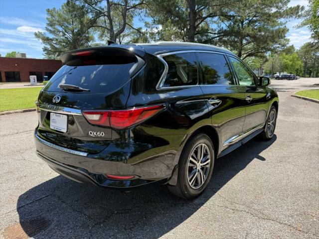 2019 INFINITI QX60 LUXE