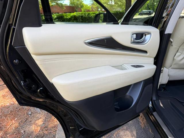 2019 INFINITI QX60 LUXE