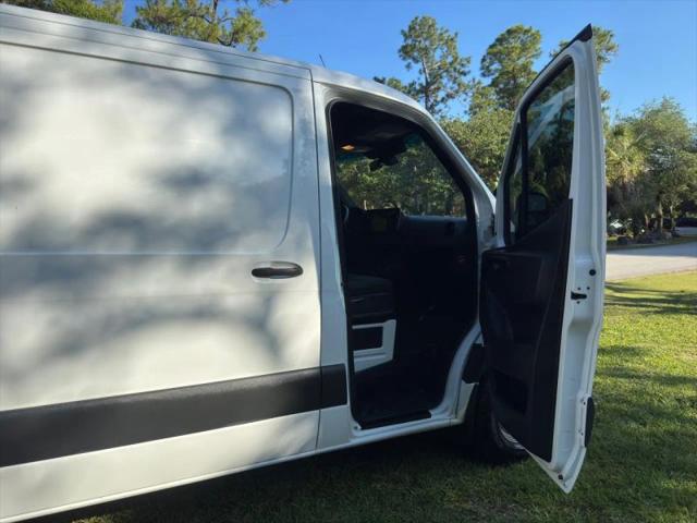 2019 Mercedes-Benz Sprinter 3500 High Roof V6