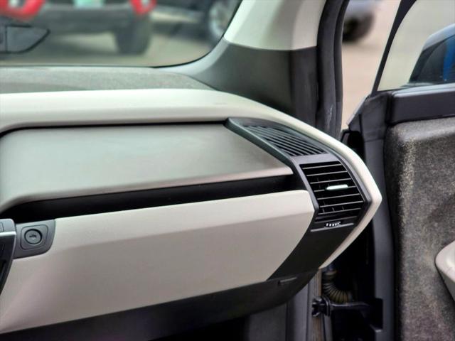 2015 BMW i3 Base w/Range Extender