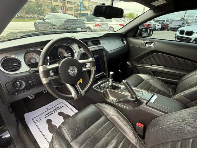 2011 Ford Mustang V6