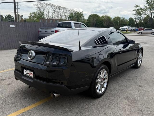 2011 Ford Mustang V6